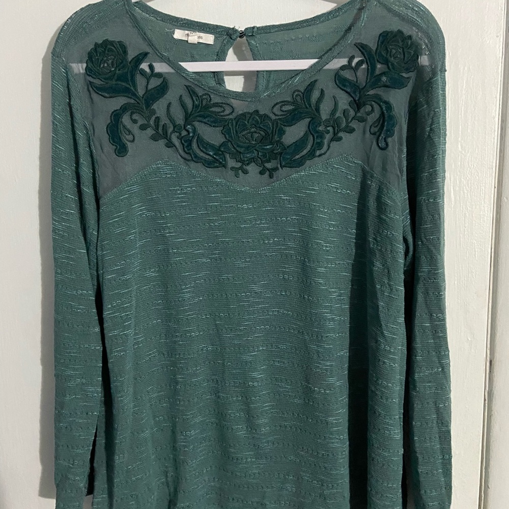 Beautiful top